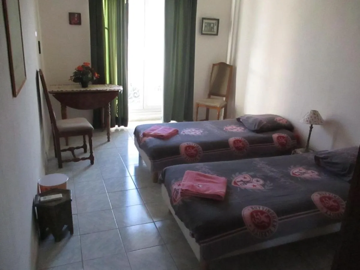 Chez Brigitte Guesthouse Nice