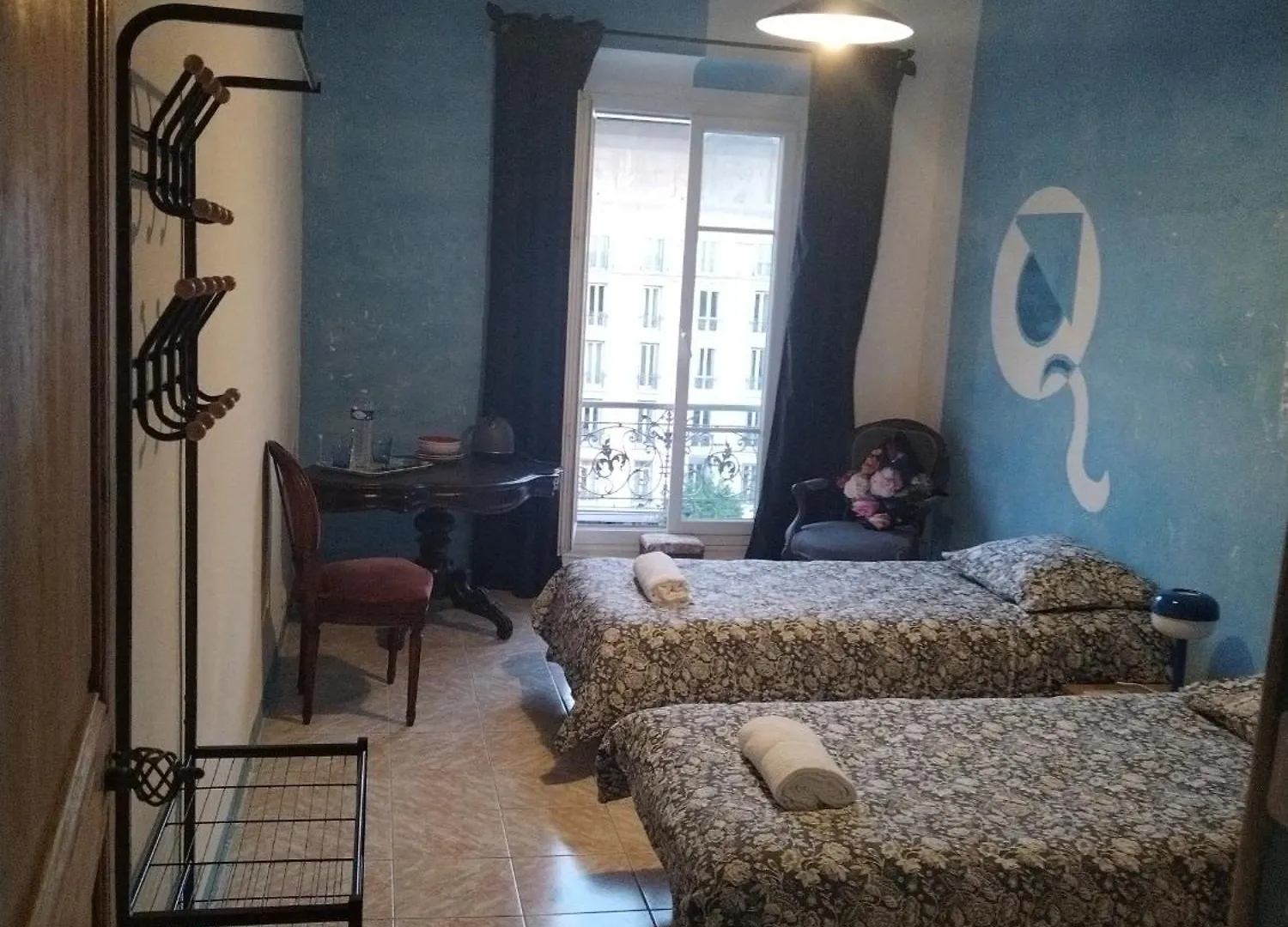 Chez Brigitte Guesthouse Nice Couette-café